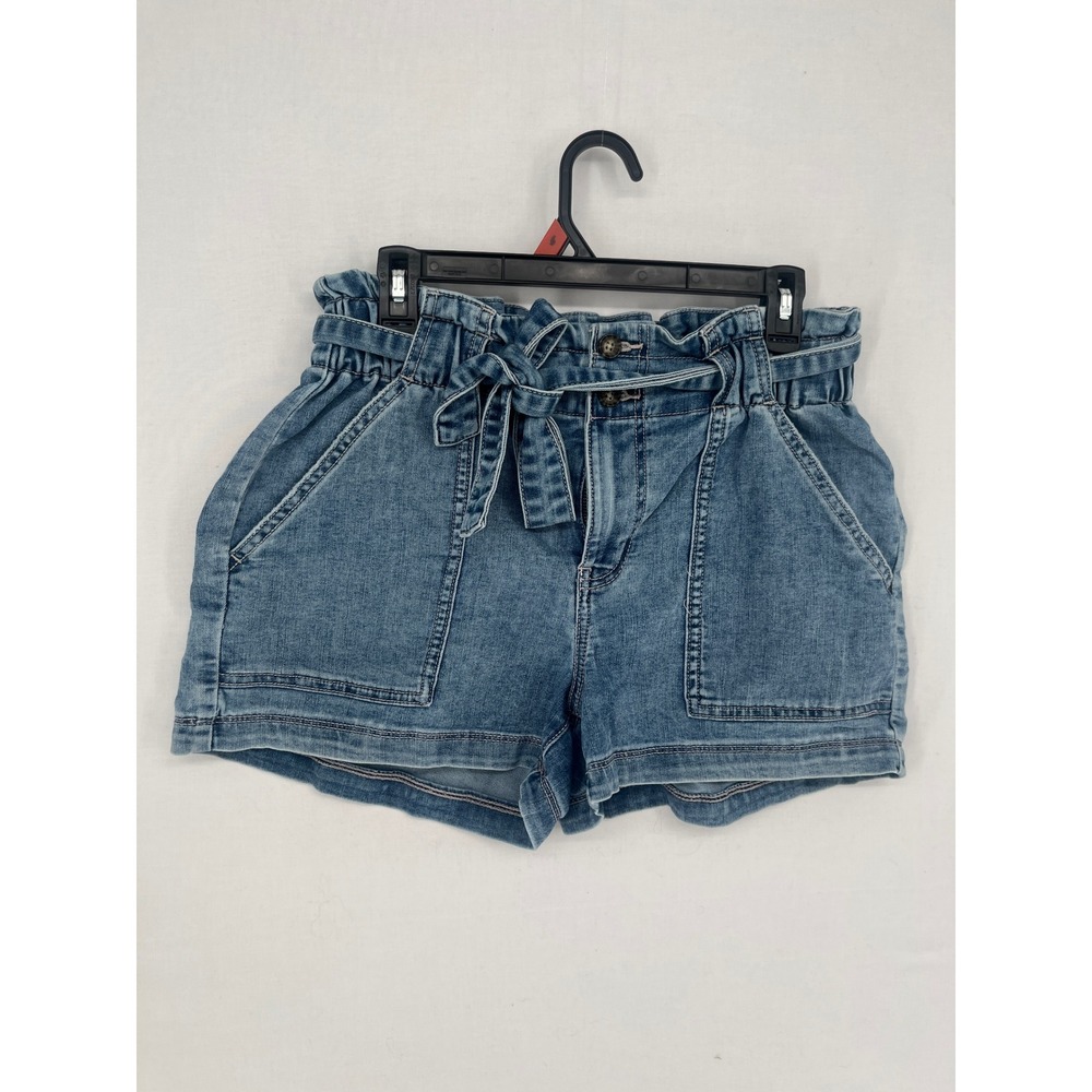 Maurices Medium Wash Paperbag Waist Denim Shorts Size M Stretch Tie Belt Pocket